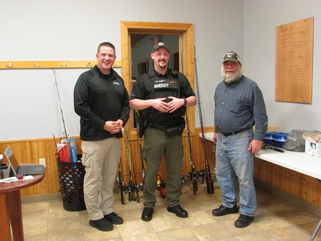 Manitowoc Unit Donates Over 40 Rods to Cops & Bobbers Program of the Sheriff’s Dept.