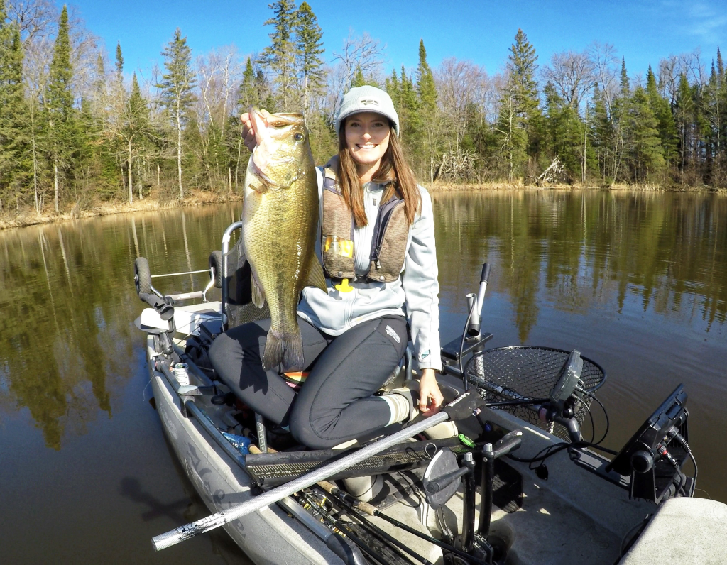 Straight Specks  Crappie purist and veteran guide Matt England advances on fish during the pre-spring period.